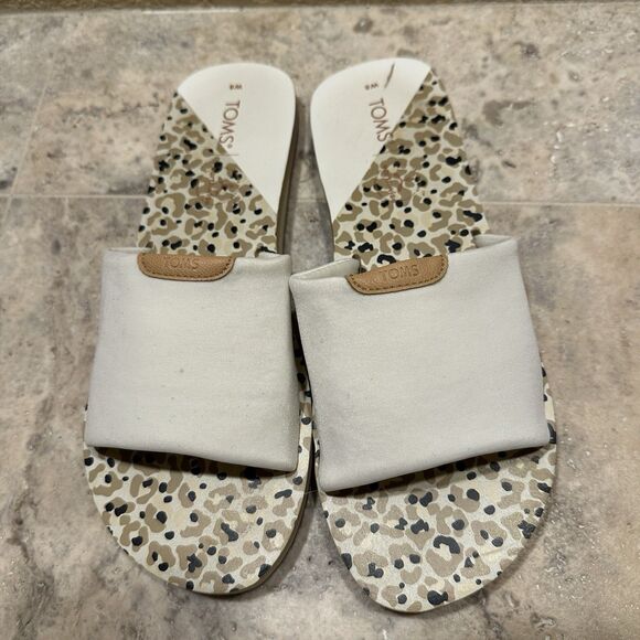 Tom’s Carly Slides White Sandals Womens Size 8 Anima Print Soles - Picture 2 of 4